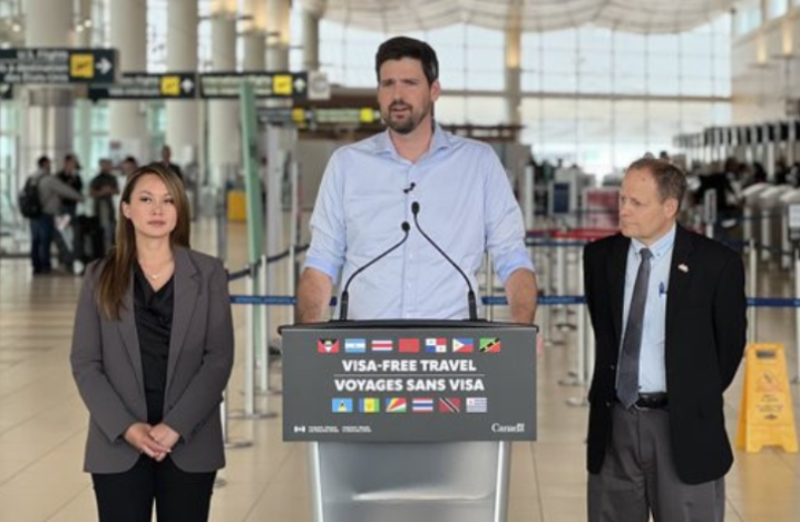 加拿大移民、难民和公民部长弗雷泽周二宣布，将13个国家加入电子旅行授权(eTA)计划 ...